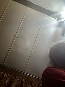 Snapshot of BadAssBitchMakayla chatting on December 1, 8:59 am BadAssBitchMakayla online show from December 1, 8:59 am