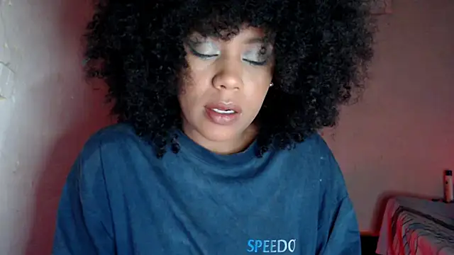 Snapshot of cherry_cleou chatting on January 20, 2:03 pm cherry cleou online show from January 20, 2:03 pm