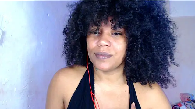 Snapshot of cherry_cleou chatting on June 6, 1:38 pm cherry cleou online show from June 6, 1:38 pm