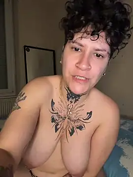 callmelouve online show from June 30, 5:46 pm