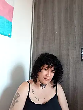 callmelouve online show from November 13, 1:15 pm