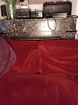 callmelouve online show from February 17, 4:26 pm