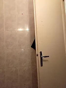 callmelouve online show from December 14, 9:37 am