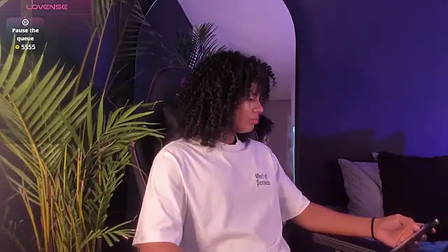 Snapshot of Lucas_eevans chatting on October 22, 1:10 pm Lucas eevans online show from October 22, 1:10 pm