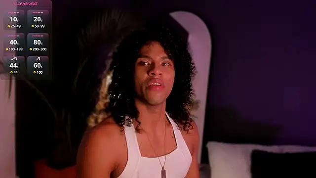 Lucas eevans online show from December 17, 3:06 pm