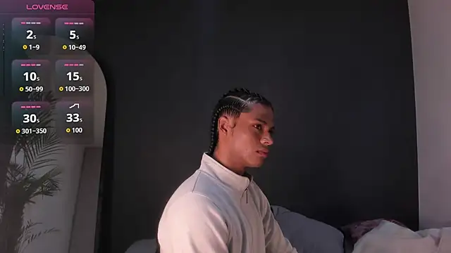 Snapshot of Lucas_eevans chatting on October 10, 1:23 pm Lucas eevans online show from October 10, 1:23 pm