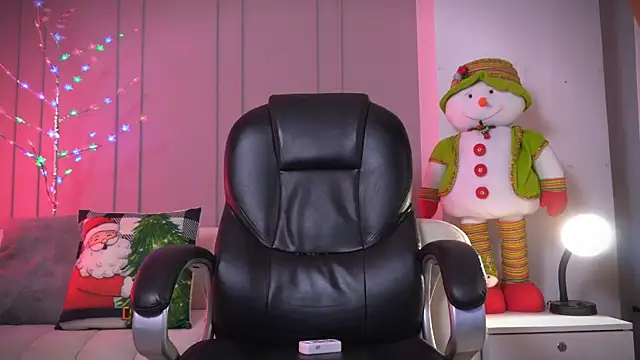 Snapshot of Frank_Farrell chatting on November 23, 2:21 am Frank Farrell online show from November 23, 2:21 am