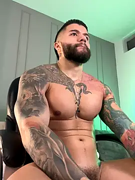 Snapshot of Frank_Farrell chatting on November 11, 10:47 pm Frank Farrell online show from November 11, 10:47 pm