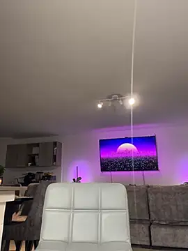 Frank Farrell online show from February 21, 5:31 am