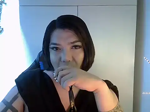 StrawberryWine07 online show from January 22, 12:16 am