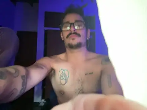 mrtnivnn online show from March 14, 5:41 pm