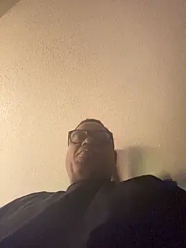 Darryl1970 online show from August 7, 2:39 am