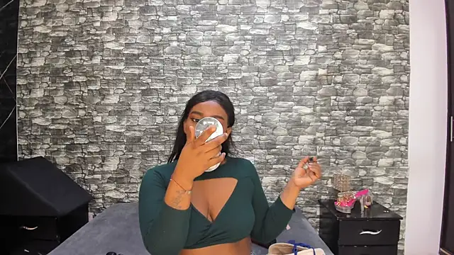 ArianaBlackk online show from November 13, 12:09 pm