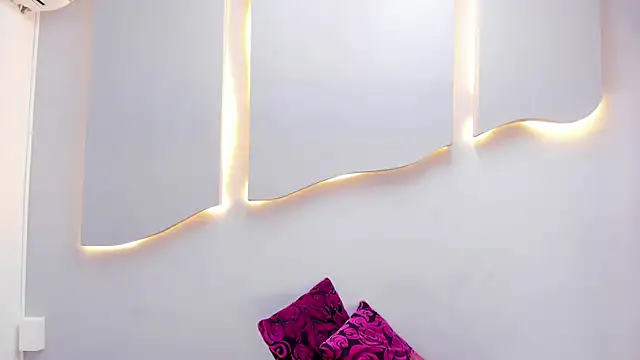 ArianaBlackk online show from March 15, 12:45 pm