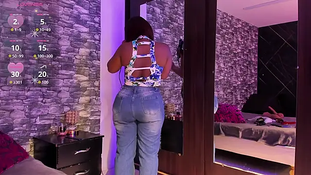 ArianaBlackk online show from March 4, 12:35 pm