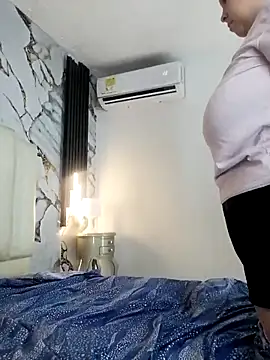 mollieblue69 online show from October 18, 1:02 pm