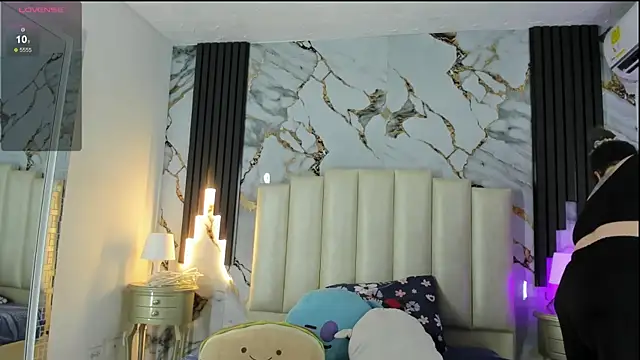 Snapshot of mollieblue69 chatting on July 2, 1:06 pm mollieblue69 online show from July 2, 1:06 pm