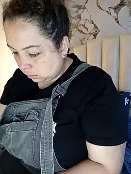 mollieblue69 online show from March 9, 12:52 pm