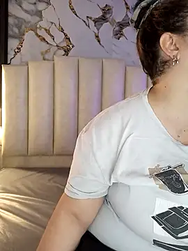 mollieblue69 online show from February 4, 12:55 pm