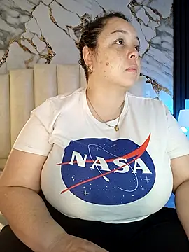 mollieblue69 online show from January 10, 12:44 pm