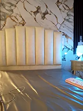 mollieblue69 online show from March 20, 1:01 pm