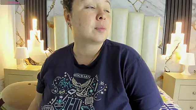 mollieblue69 online show from February 21, 12:49 pm