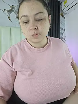 mollieblue69 online show from June 2, 1:00 pm