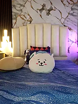 mollieblue69 online show from March 31, 1:13 pm