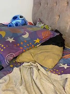 Lizzi 049 online show from November 30, 8:42 pm