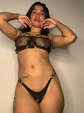 Snapshot of Lizzi_049 chatting on December 6, 2:22 pm Lizzi 049 online show from December 6, 2:22 pm