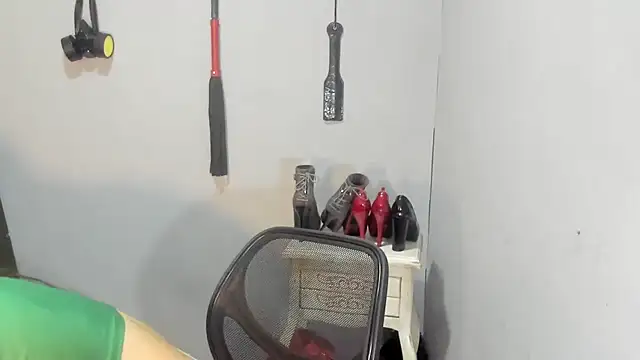 sandyquinnxx online show from February 26, 3:34 pm