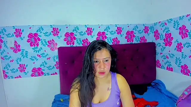 sandyquinnxx online show from March 12, 12:36 pm