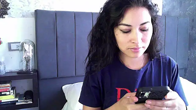 Sweet-Angie online show from March 18, 5:23 pm
