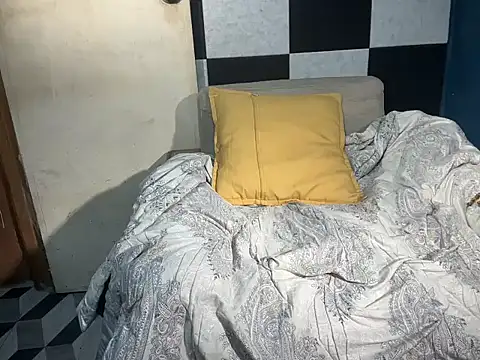 asian-doll online show from March 27, 2:42 am