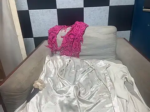 asian-doll online show from February 8, 11:46 pm