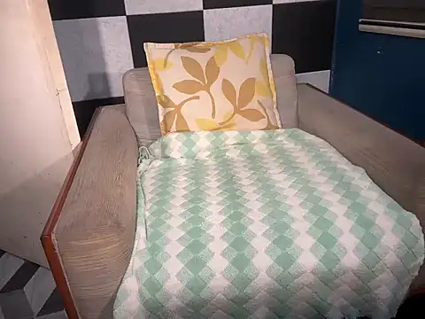 asian-doll online show from March 18, 8:32 pm