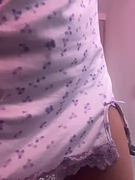 Anamhenao online show from February 8, 1:53 pm