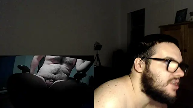 Snapshot of fck_boy123 chatting on January 1, 8:02 am fck boy123 online show from January 1, 8:02 am