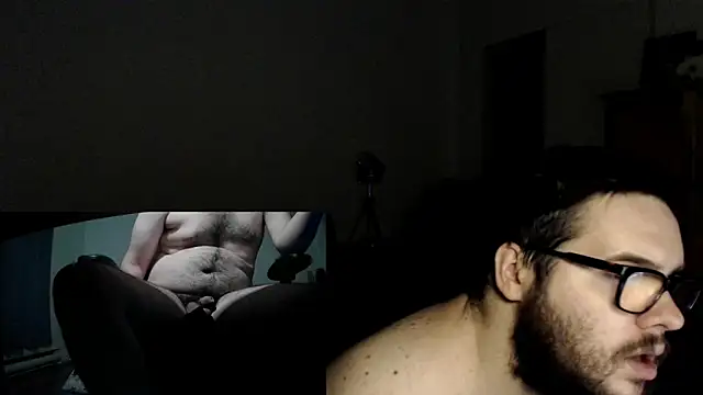 Snapshot of fck_boy123 chatting on March 6, 6:30 am fck boy123 online show from March 6, 6:30 am