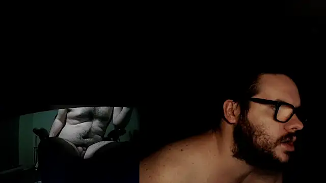 Snapshot of fck_boy123 chatting on January 12, 5:03 am fck boy123 online show from January 12, 5:03 am