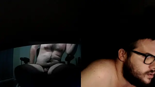 Snapshot of fck_boy123 chatting on November 18, 4:16 am fck boy123 online show from November 18, 4:16 am