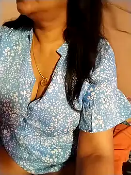 Snapshot of tharu_sweet chatting on October 15, 4:55 am tharu sweet online show from October 15, 4:55 am