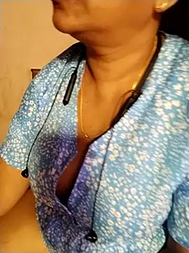 Snapshot of tharu_sweet chatting on September 15, 7:25 pm tharu sweet online show from September 15, 7:25 pm