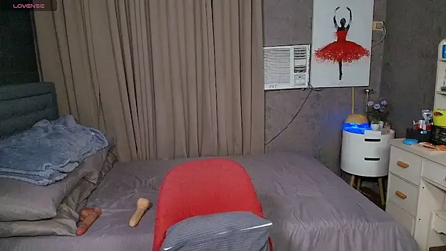 Pretty Cassie69 online show from March 26, 11:30 am