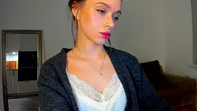 Kossie  online show from November 14, 4:10 pm