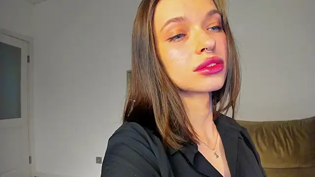 Kossie  online show from November 24, 8:31 pm