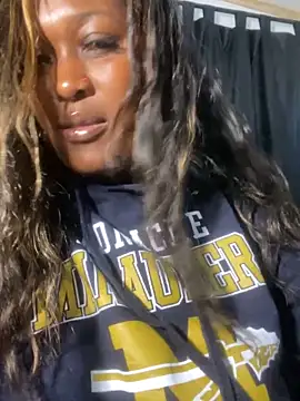 Cardiebae89 online show from May 17, 8:20 pm
