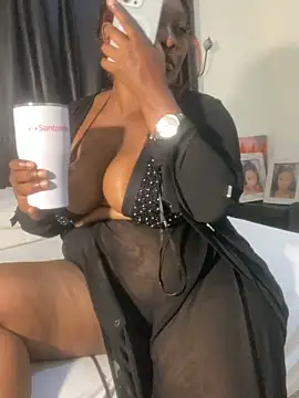 Cardiebae89 online show from March 6, 10:38 pm