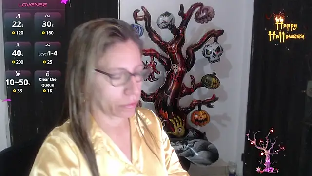 Chayla Ruiz online show from November 2, 11:04 am