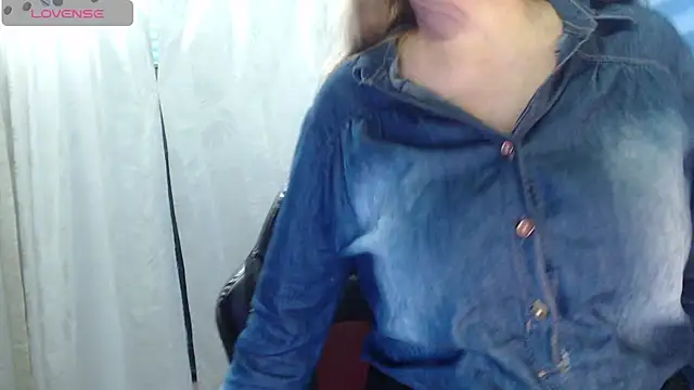 Chayla Ruiz online show from March 26, 10:51 pm